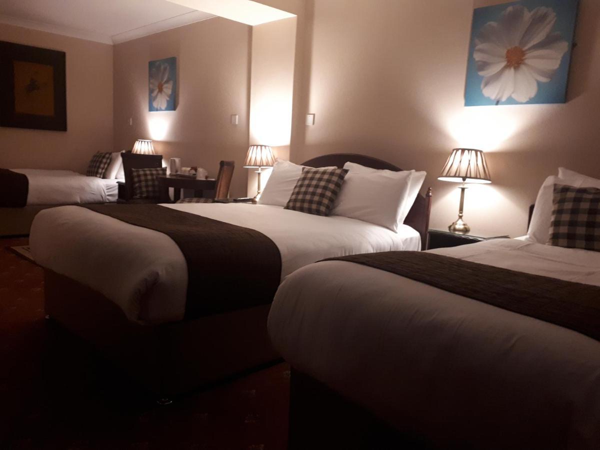 Jim Mcgee'S Hotel เว็กซ์ฟอร์ด ภายนอก รูปภาพ